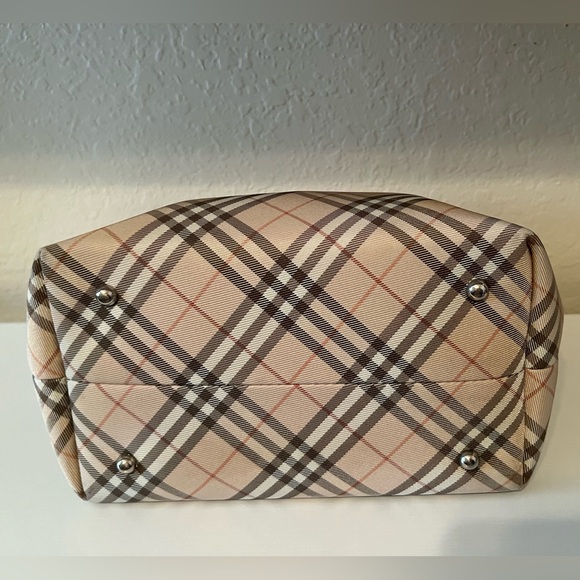 Burberry London Blue Label Tote - Picture 5 of 16